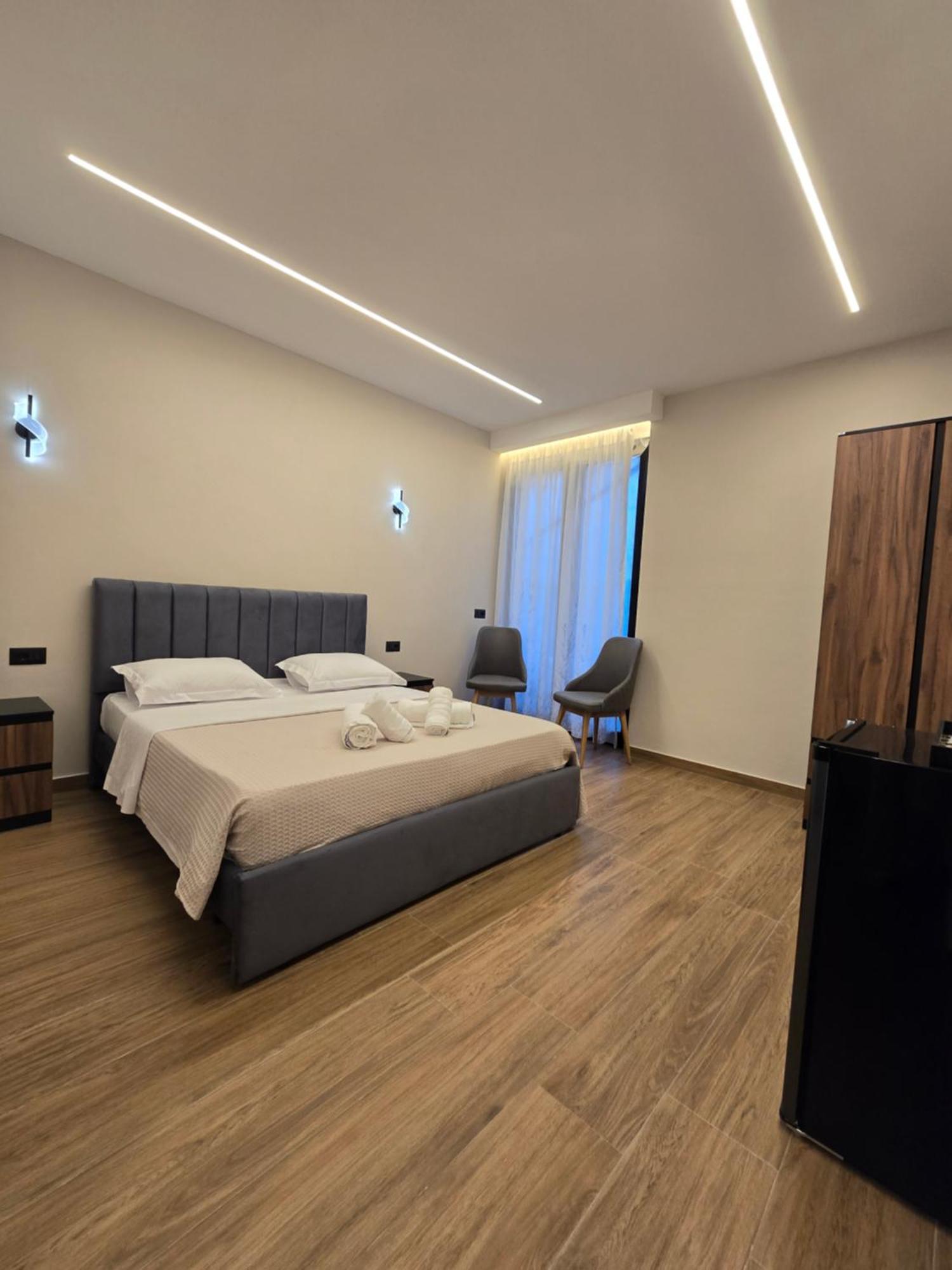 Villa Olympia Durrës 外观 照片
