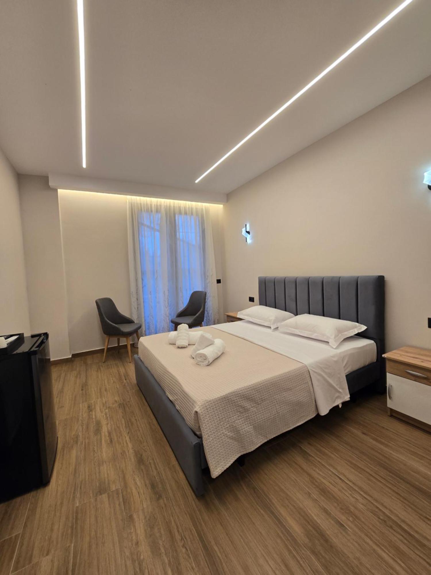 Villa Olympia Durrës 外观 照片