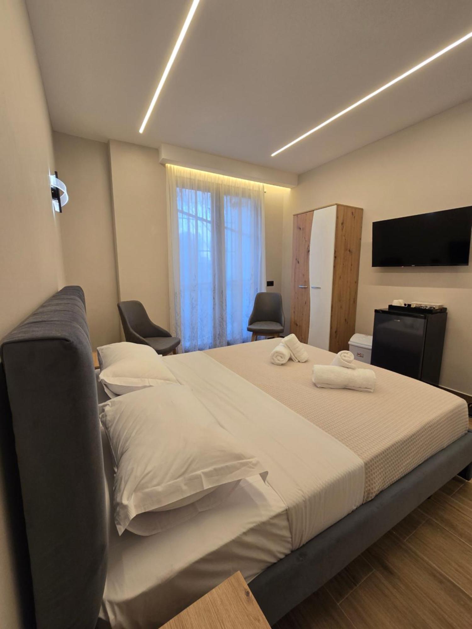 Villa Olympia Durrës 外观 照片
