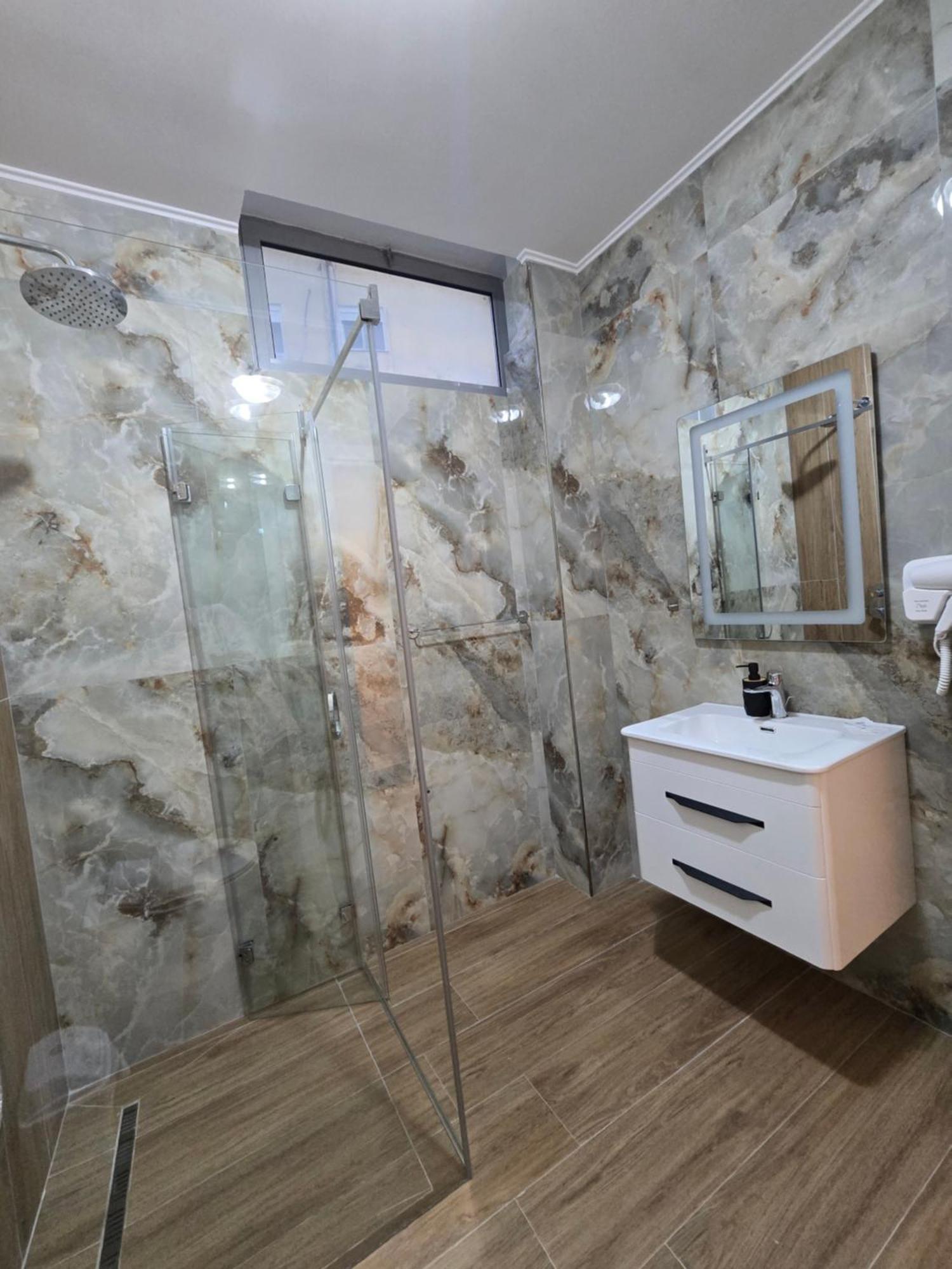 Villa Olympia Durrës 外观 照片